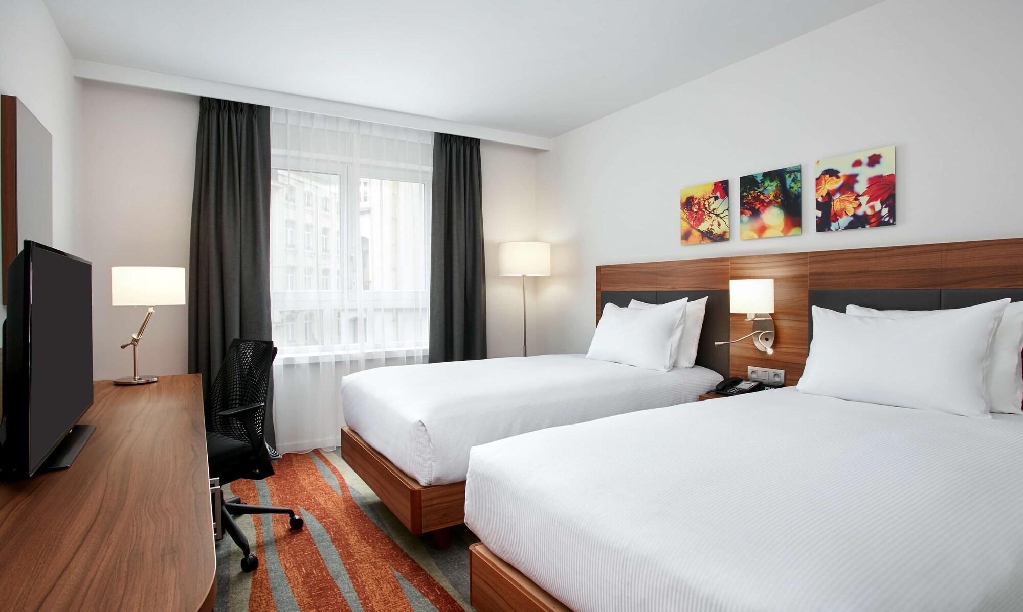 Hilton Garden Inn Brussels City Centre Luaran gambar